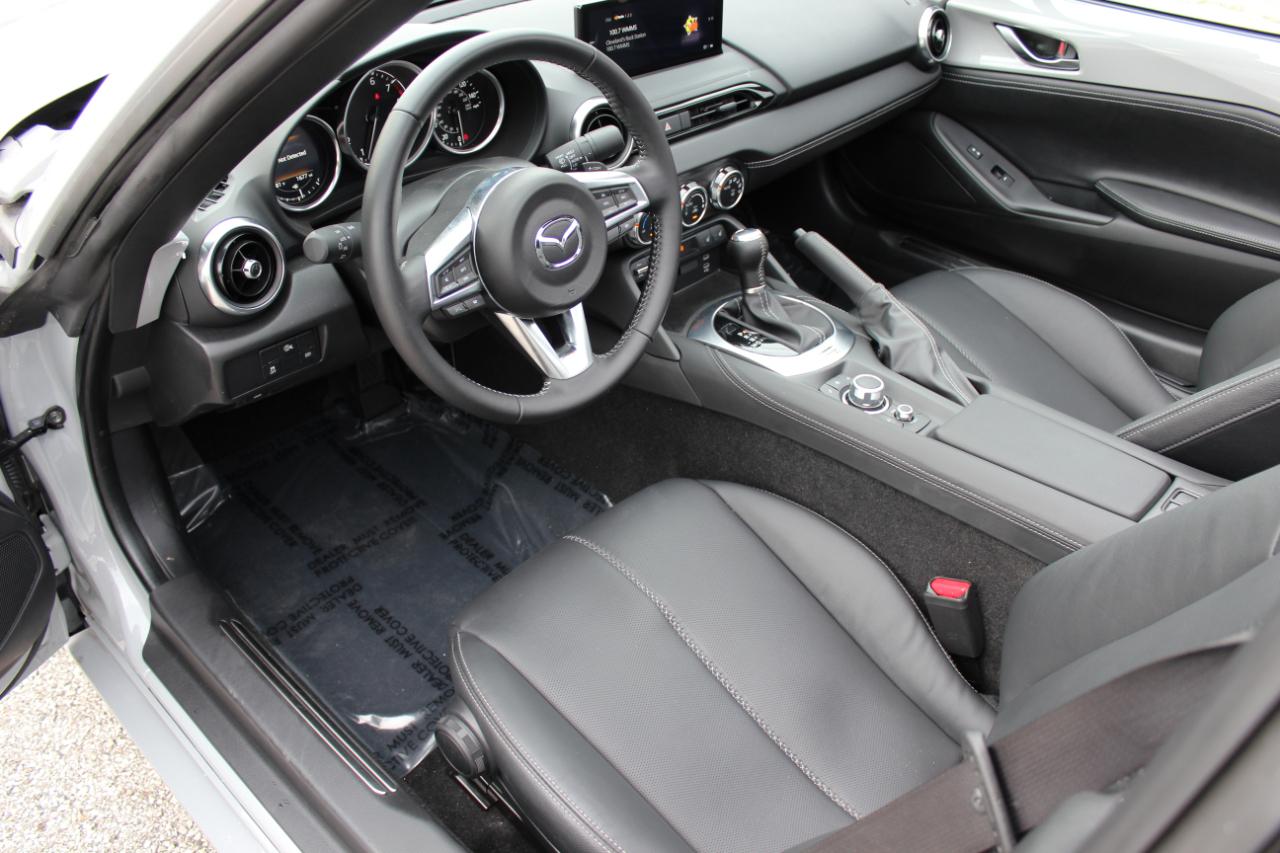 Mazda MX-5 Miata RF Grand Touring 6AT 2026