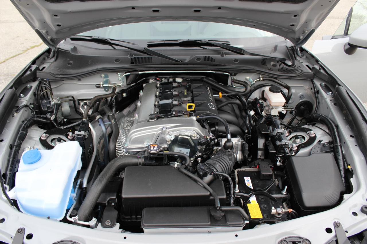 Mazda MX-5 Miata RF Grand Touring 6AT 2026