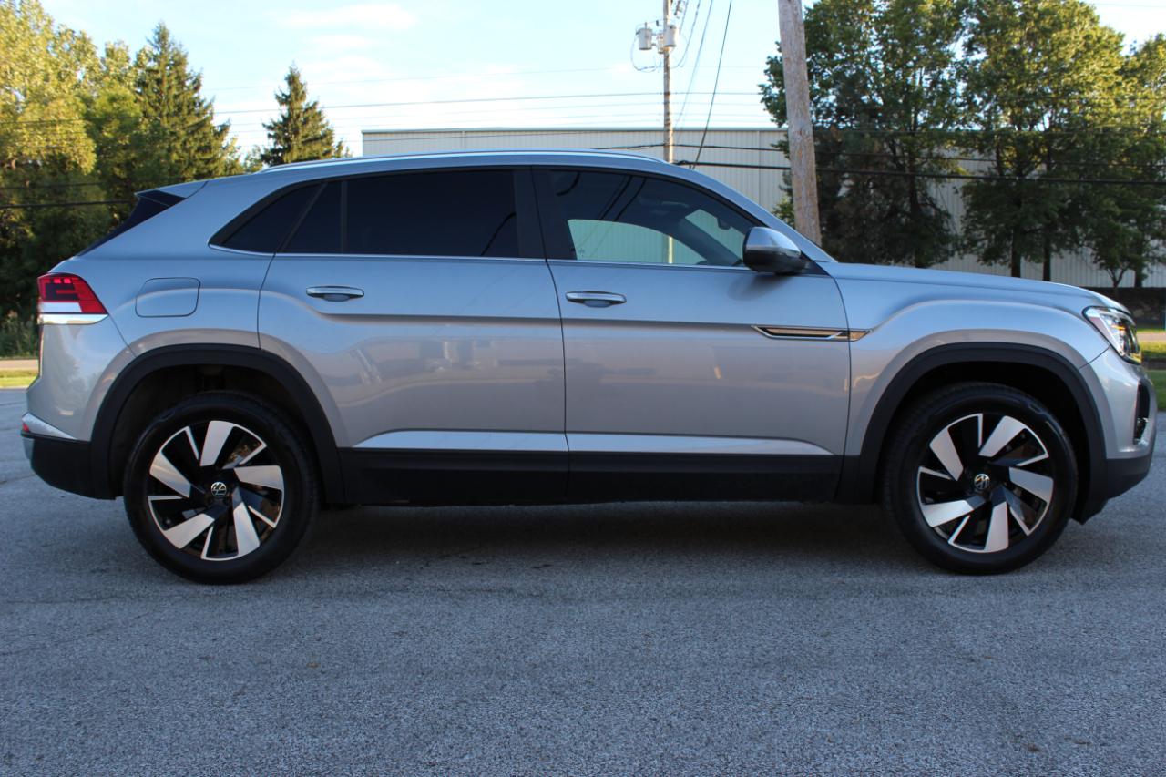 Volkswagen Atlas Cross Sport SE 4MOTION 2026