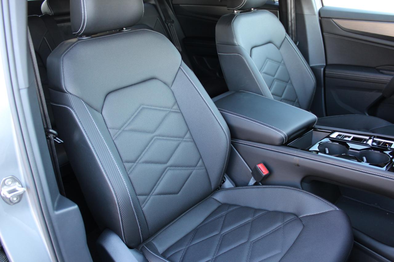 Volkswagen Atlas Cross Sport SE 4MOTION 2026