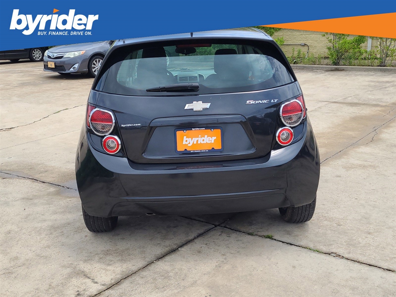 Chevrolet Sonic LT Auto 5-Door 2014