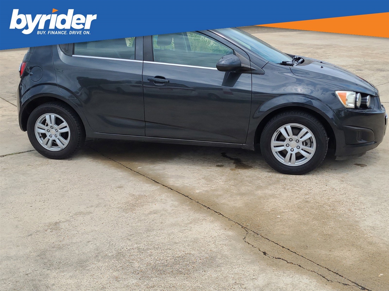 Chevrolet Sonic LT Auto 5-Door 2014