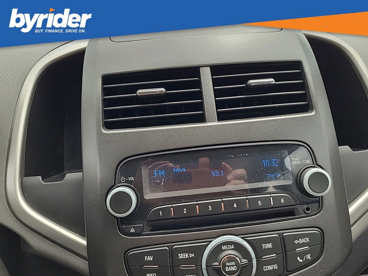 Chevrolet Sonic LT Auto 5-Door 2014