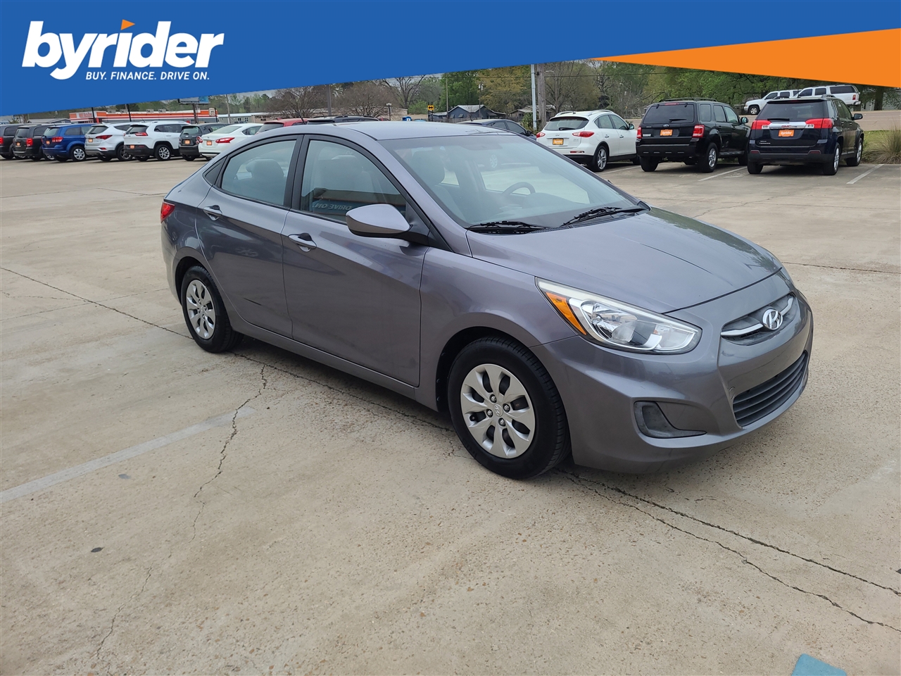 Hyundai Accent SE 4-Door 6A 2016