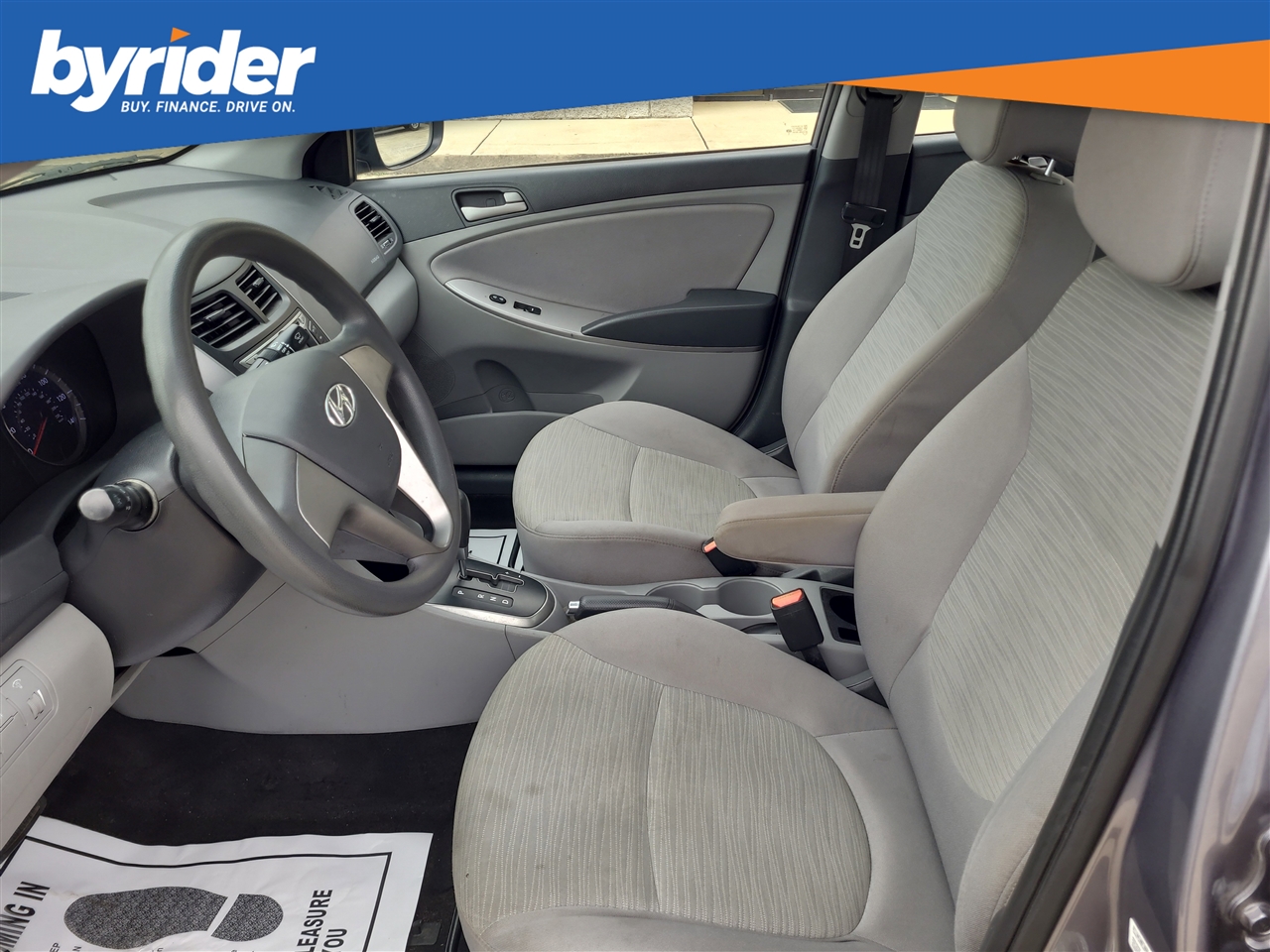 Hyundai Accent SE 4-Door 6A 2016