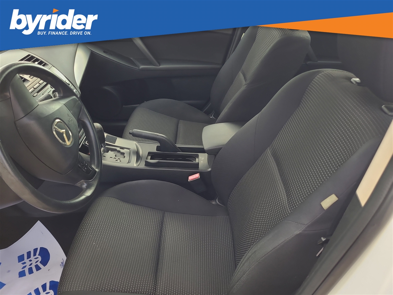 Mazda MAZDA3 i Sport 4-Door 2012