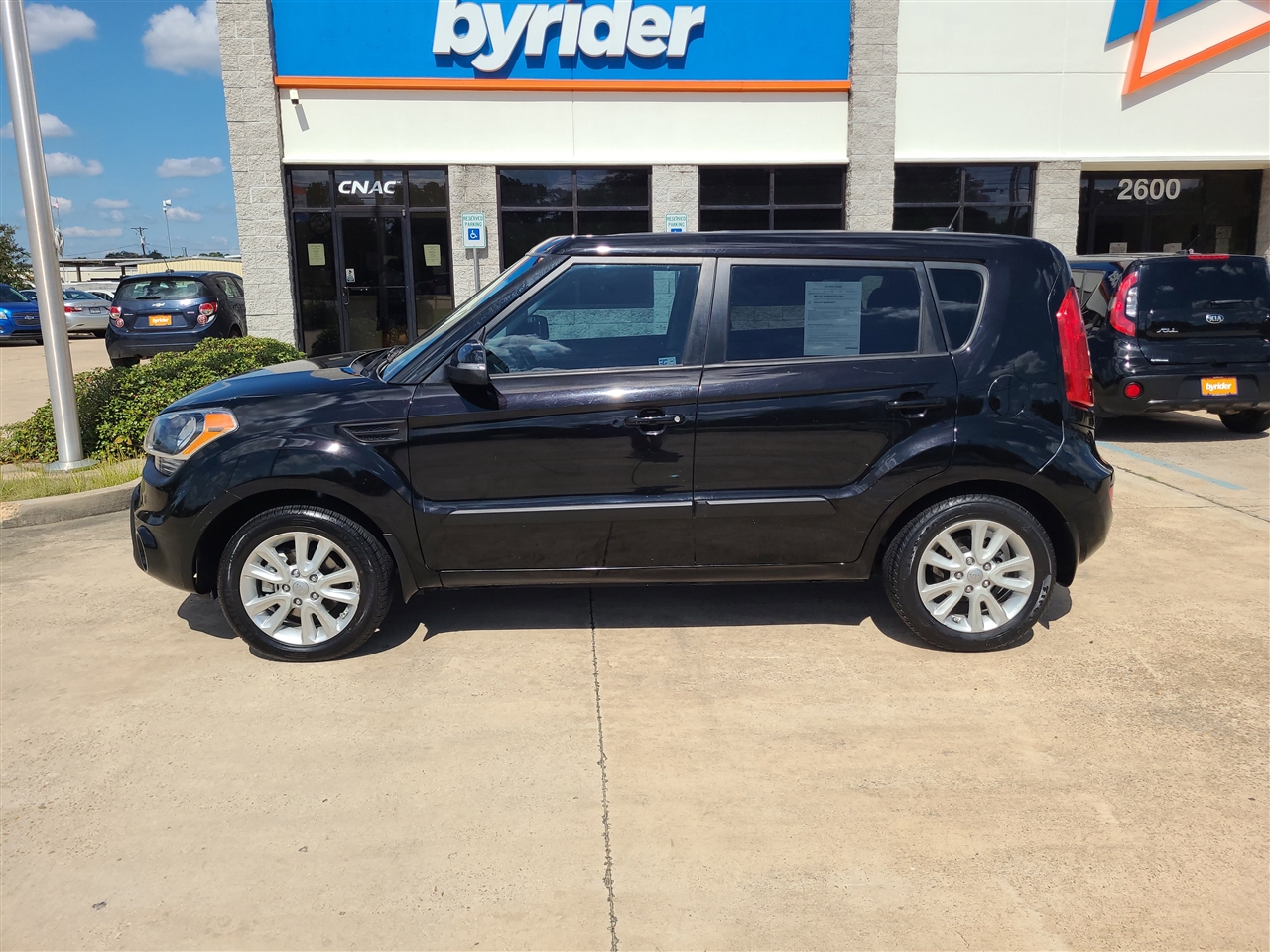 Kia Soul + 2013 Kia Soul + 2013