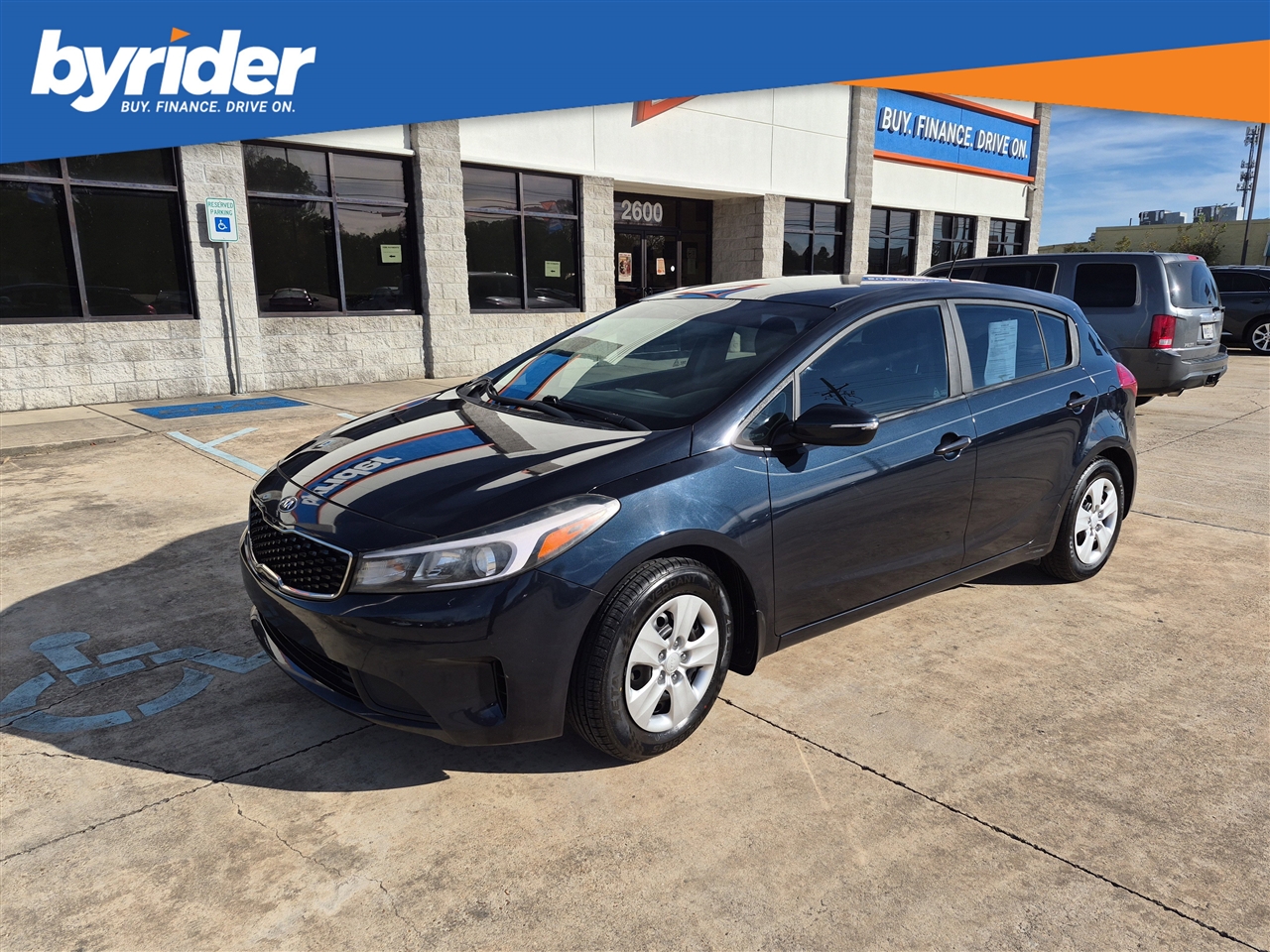 Kia Forte 5-Door LX 2017