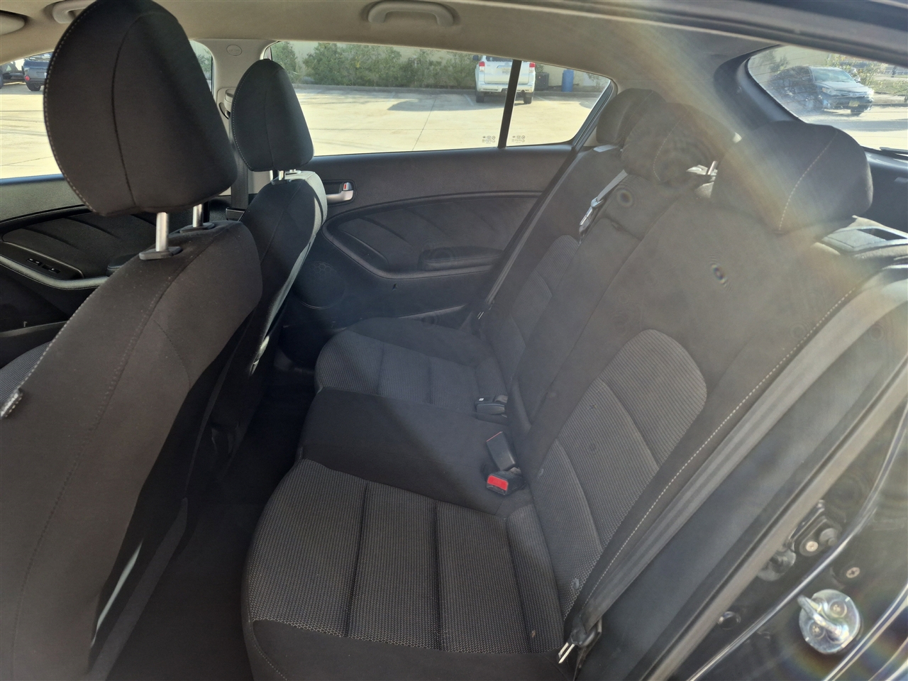 Kia Forte 5-Door LX 2017