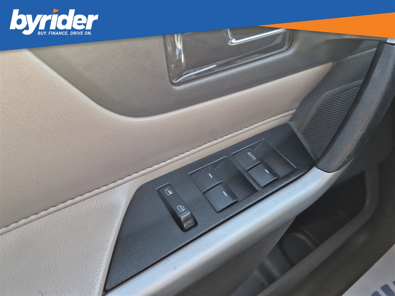 Ford Edge SE FWD 2013