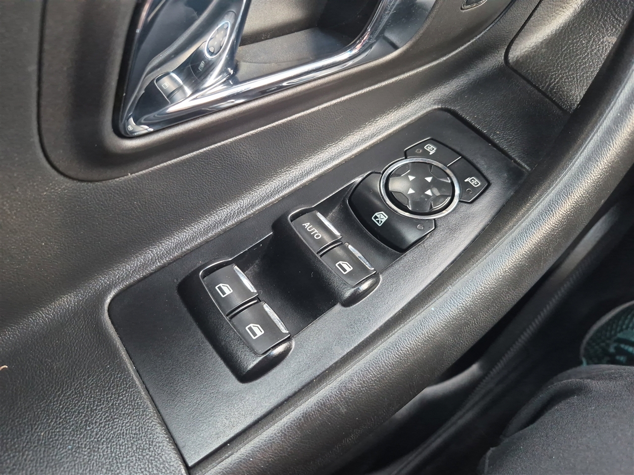 Ford Taurus SEL FWD 2013