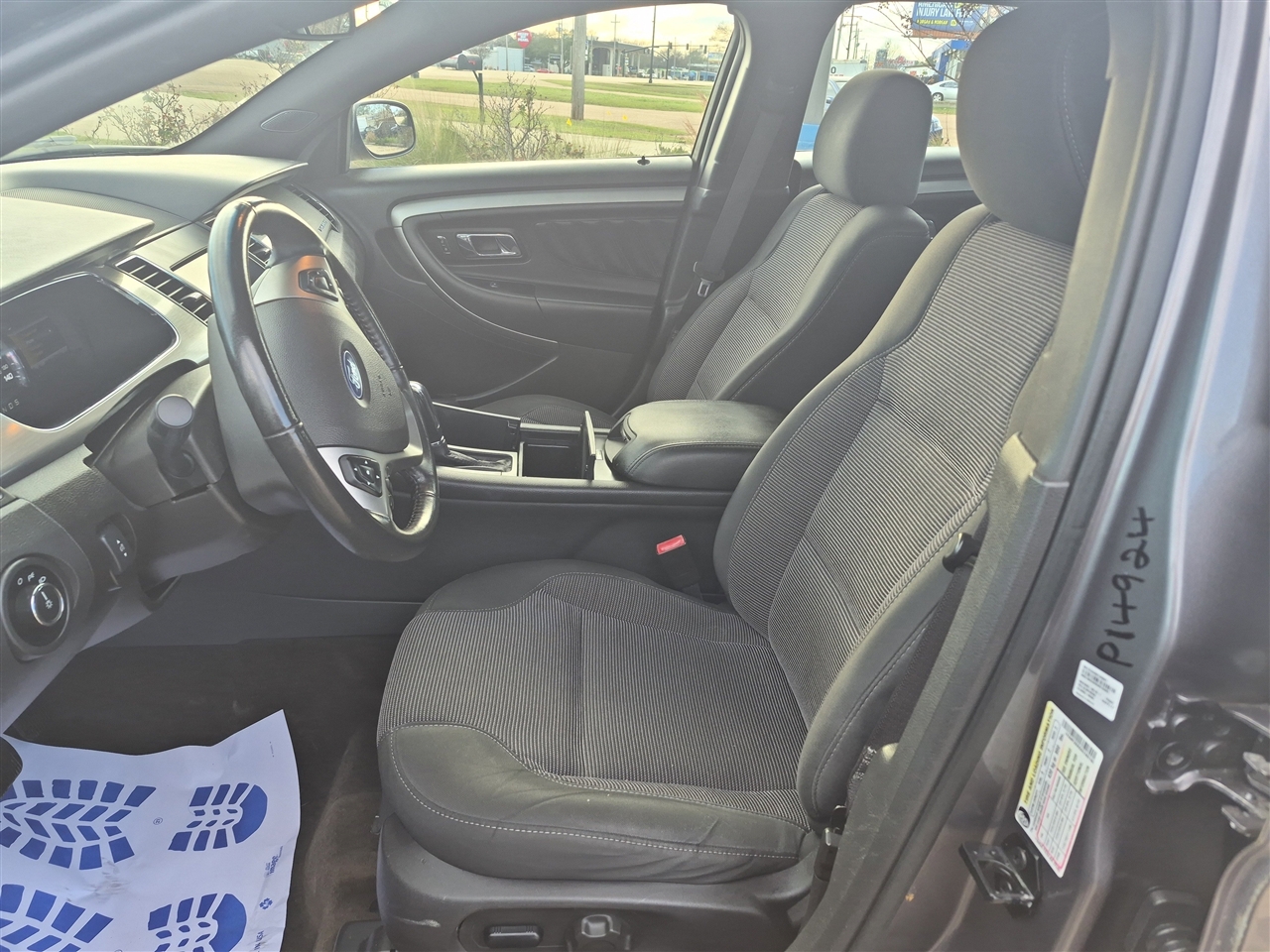 Ford Taurus SEL FWD 2013