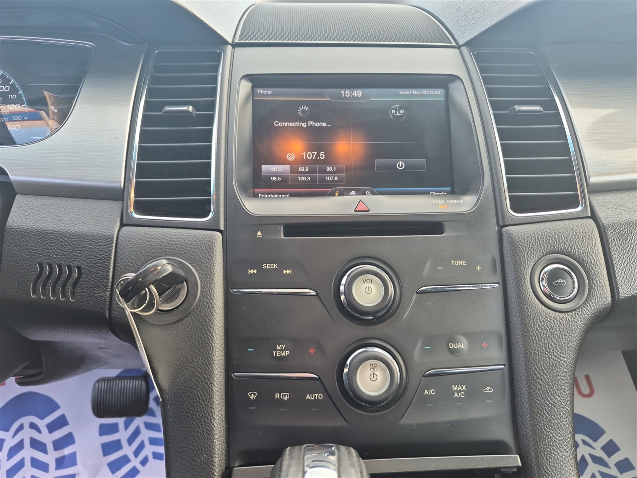 Ford Taurus SEL FWD 2013