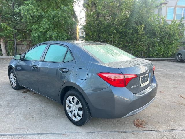Toyota Corolla XLE CVT 2018 Toyota Corolla XLE CVT 2018