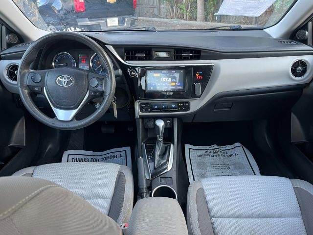 Toyota Corolla XLE CVT 2018 Toyota Corolla XLE CVT 2018