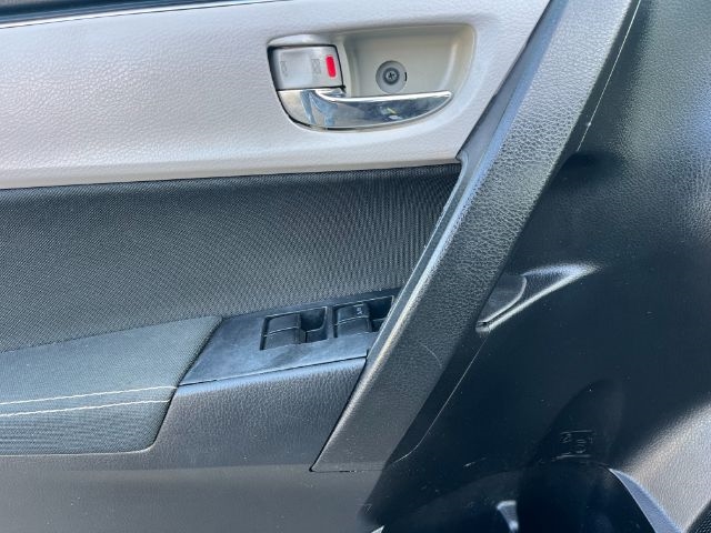 Toyota Corolla XLE CVT 2018 Toyota Corolla XLE CVT 2018