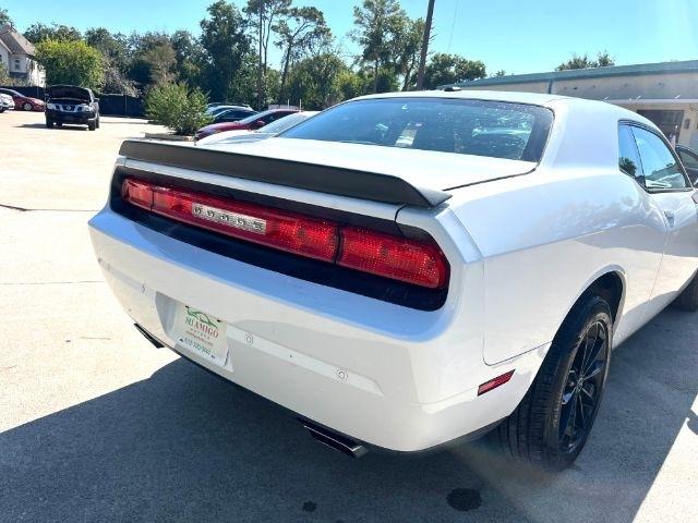 Dodge Challenger SXT 2014