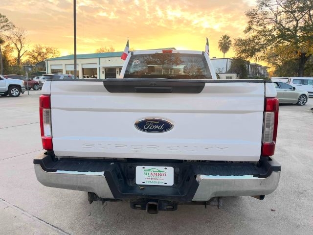 Ford F-250 SD XLT Crew Cab 2WD 2019