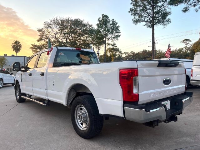 Ford F-250 SD XLT Crew Cab 2WD 2019