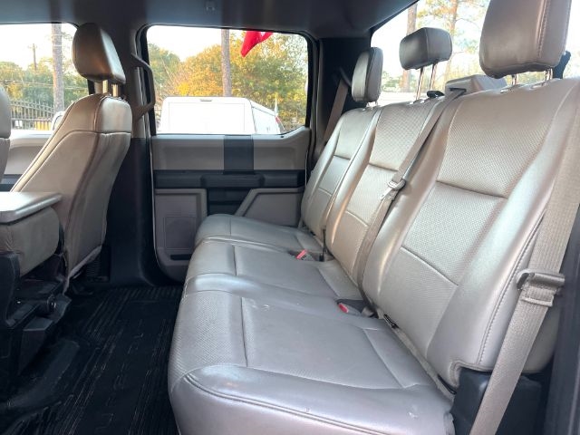 Ford F-250 SD XLT Crew Cab 2WD 2019