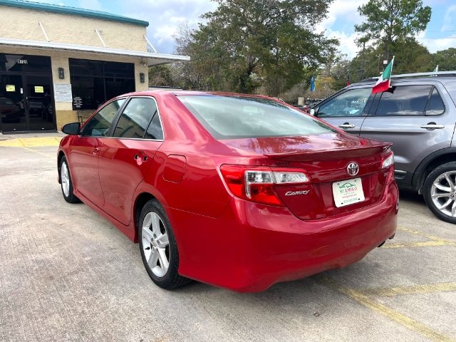 Toyota Camry SE 2013