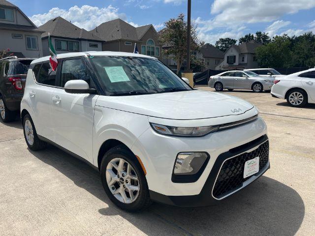 Kia Soul LX CVT 2022