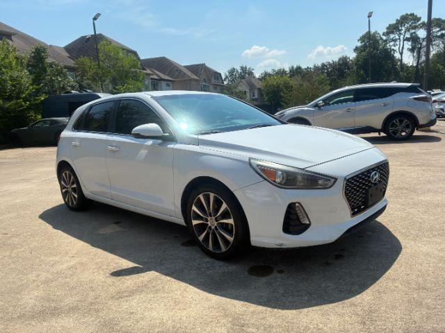 2019 Hyundai Elantra GT Base 6A