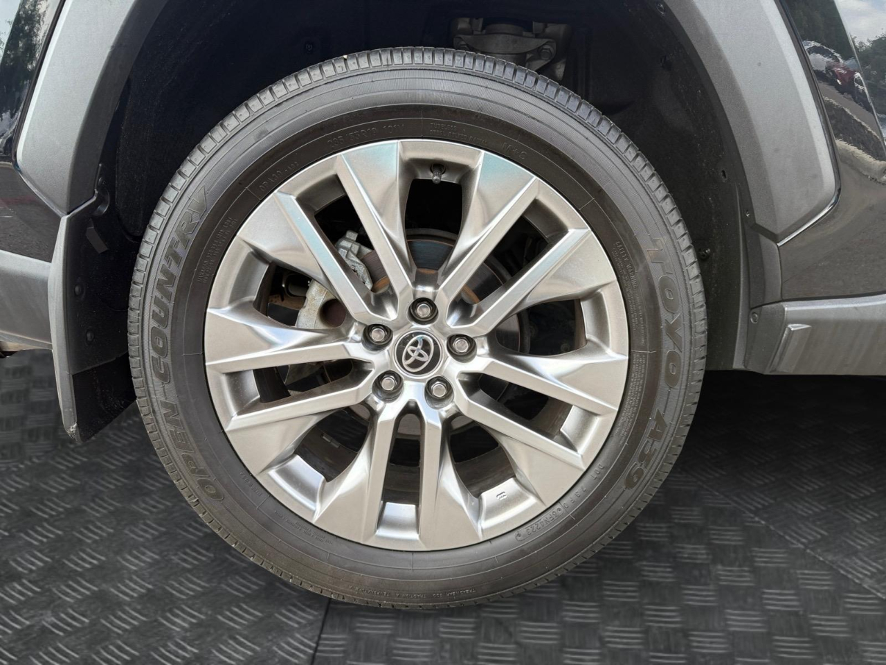 Toyota RAV4 XLE Premium 2021