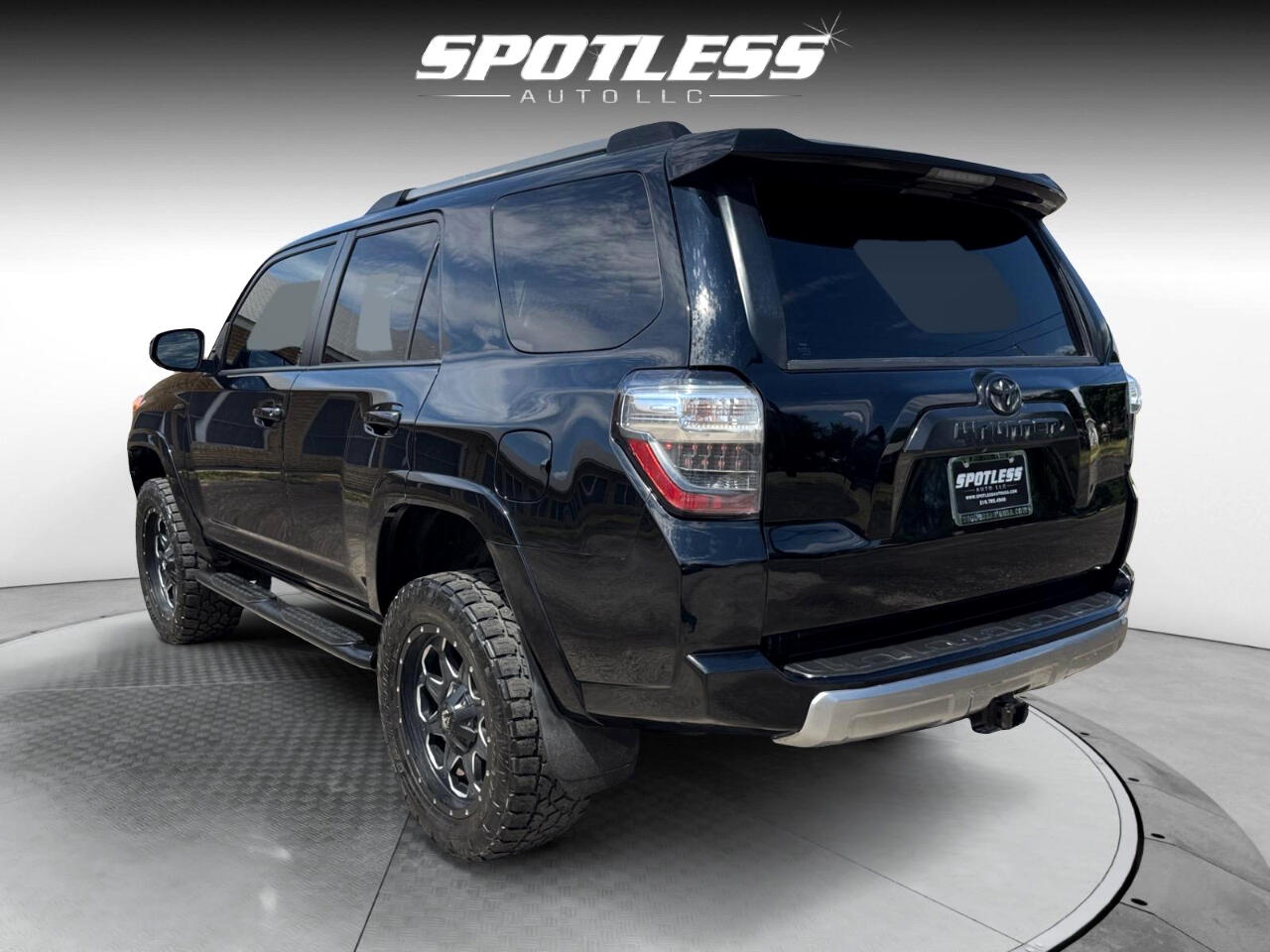 2015 Toyota 4Runner Trail 4WD photo 3