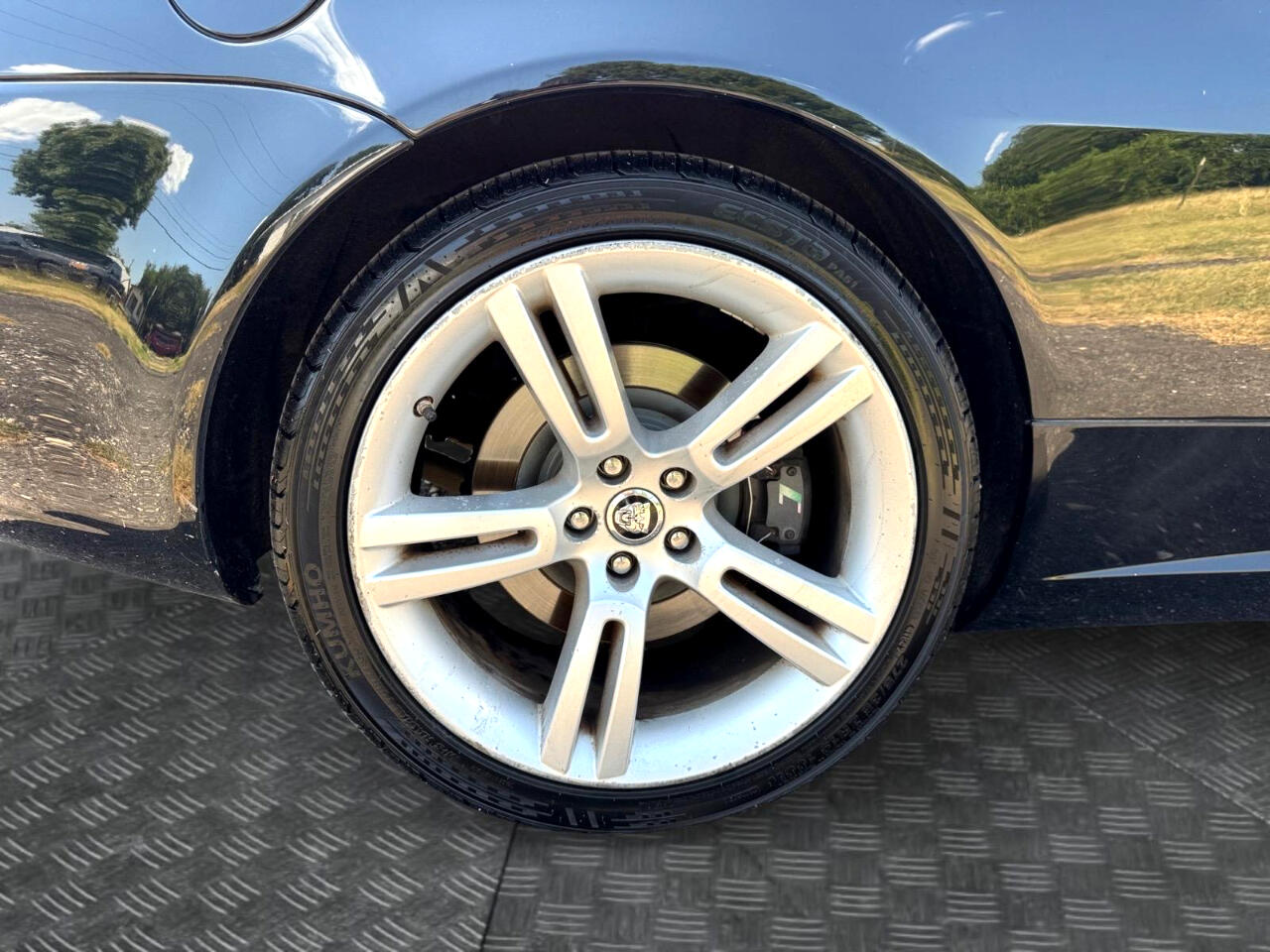2008 Jaguar XK XKR photo 13