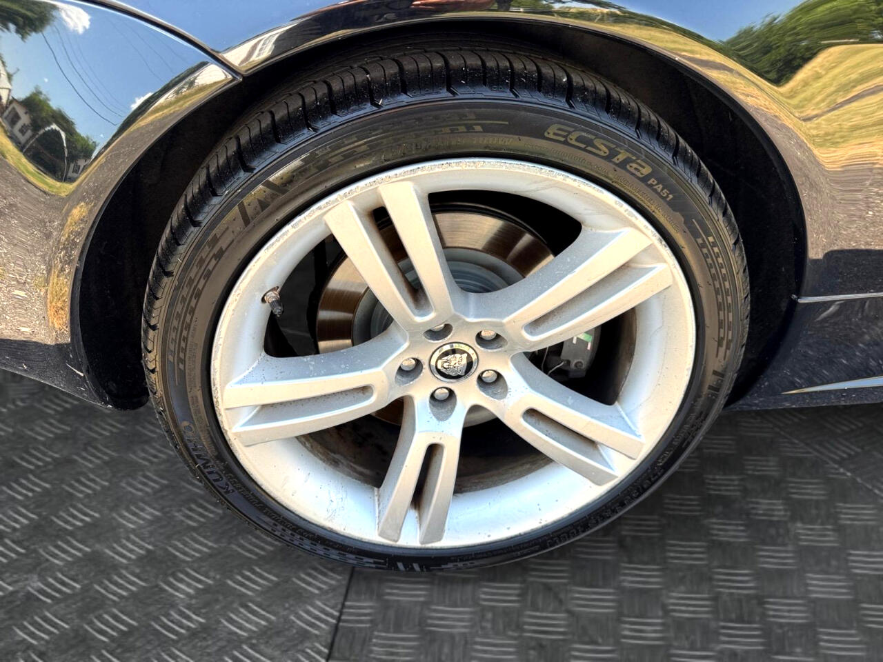 2008 Jaguar XK XKR photo 14