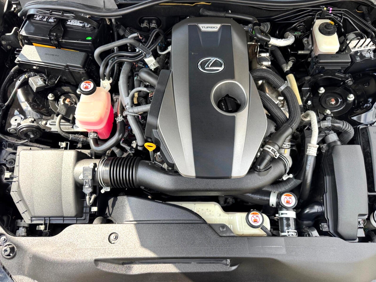 2017 Lexus IS 200t photo 13