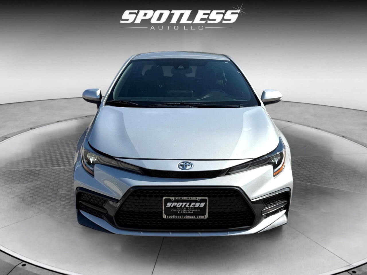 2021 Toyota Corolla SE photo 4