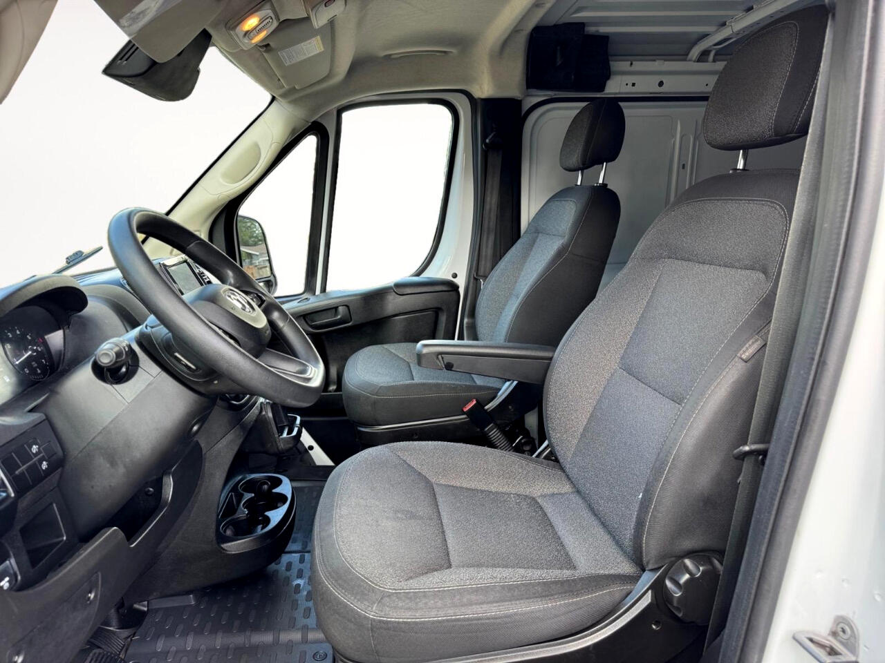 2023 Ram ProMaster 2500 photo 14