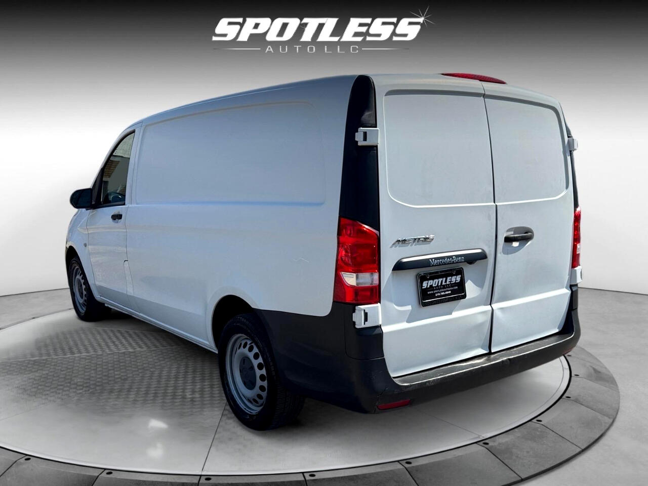 2020 Mercedes Benz Metris Cargo photo 3