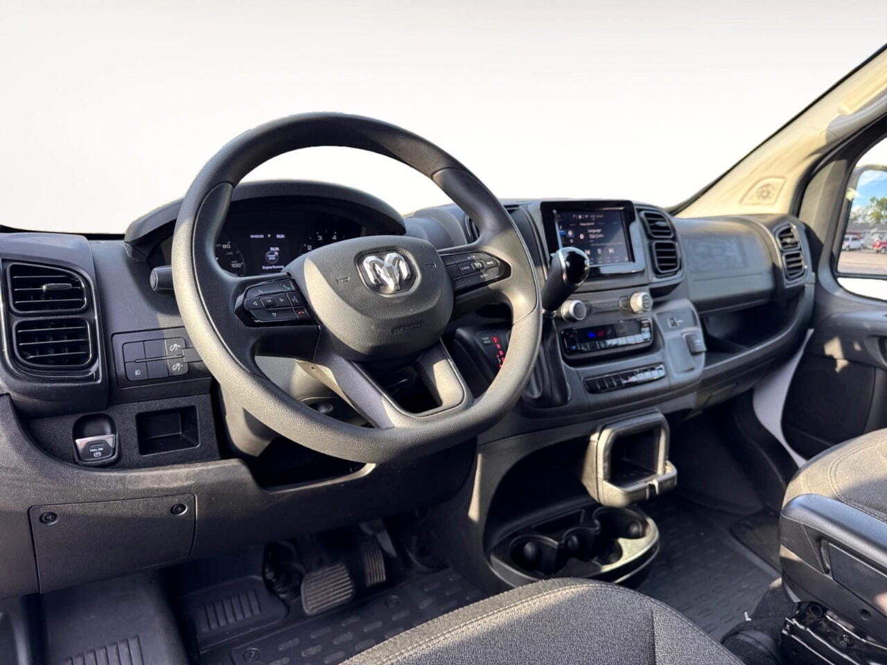 2023 Ram ProMaster 2500 photo 16