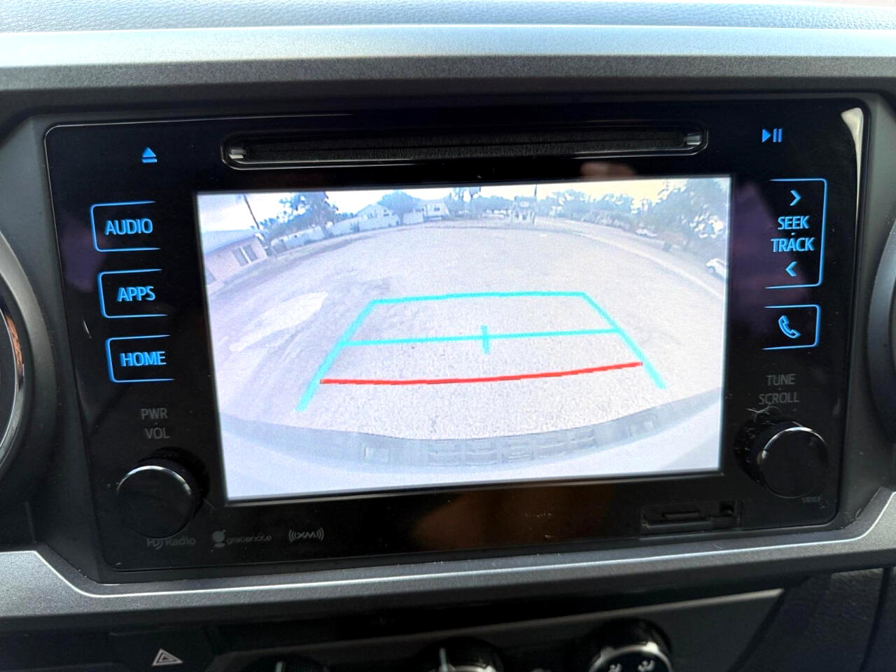 2018 Toyota Tacoma TRD Sport Double Cab V6 photo 21
