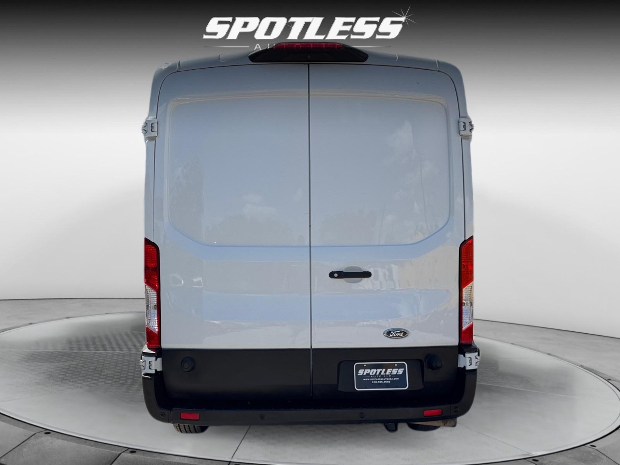 2020 Ford Transit Van photo 5