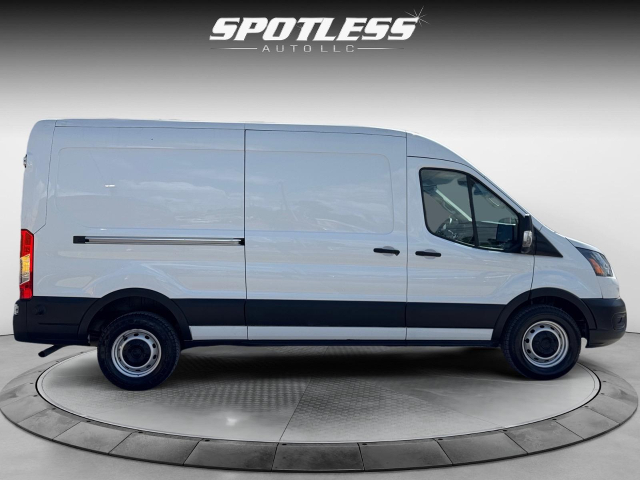 2020 Ford Transit Van photo 7