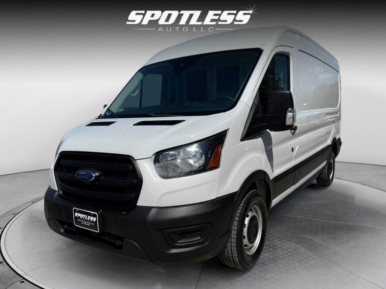2020 Ford Transit Van photo 9