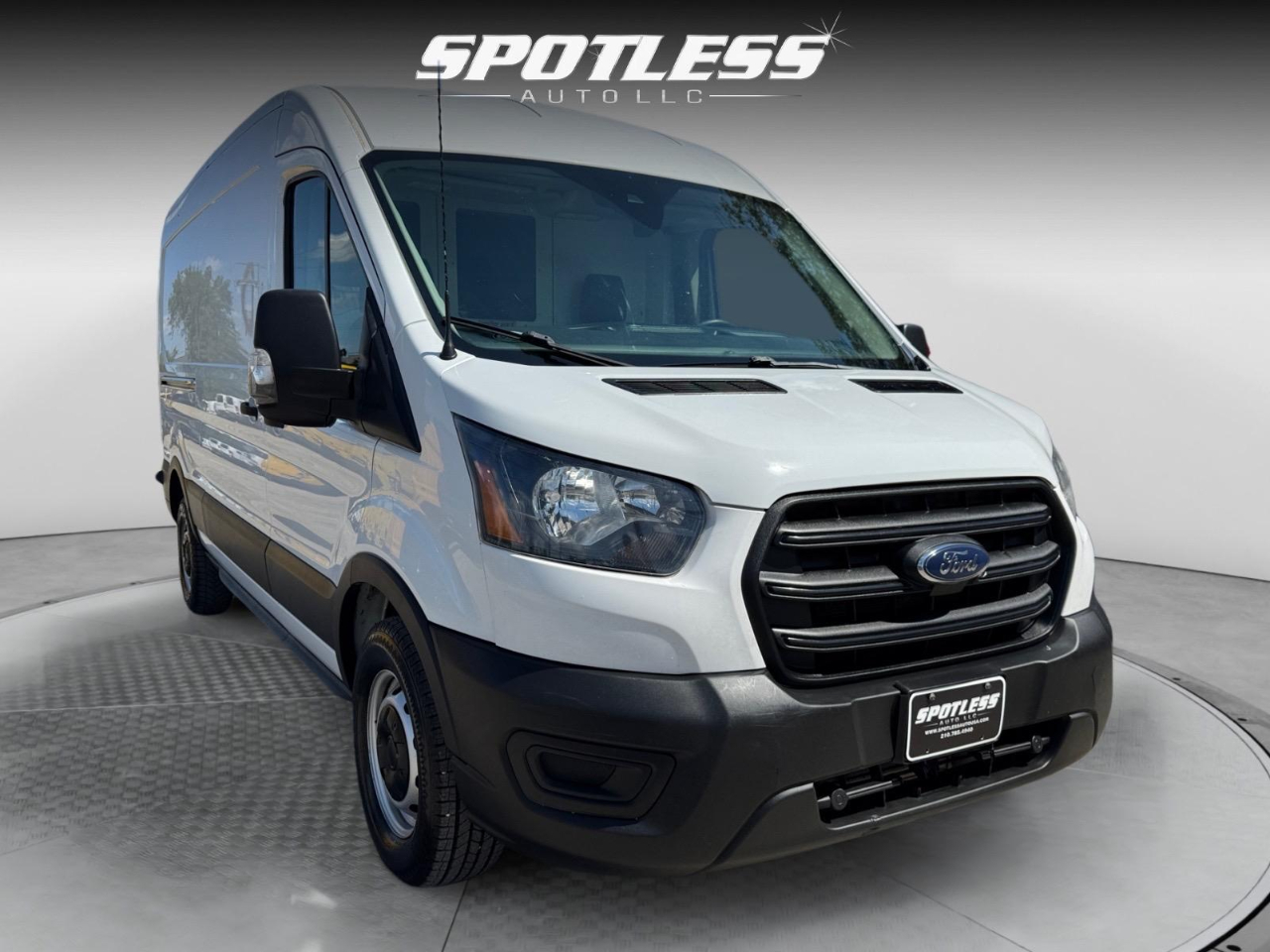 2020 Ford Transit Van photo 10