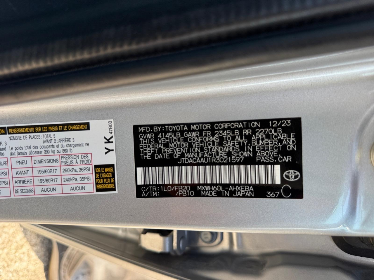2024 Toyota Prius LE photo 16