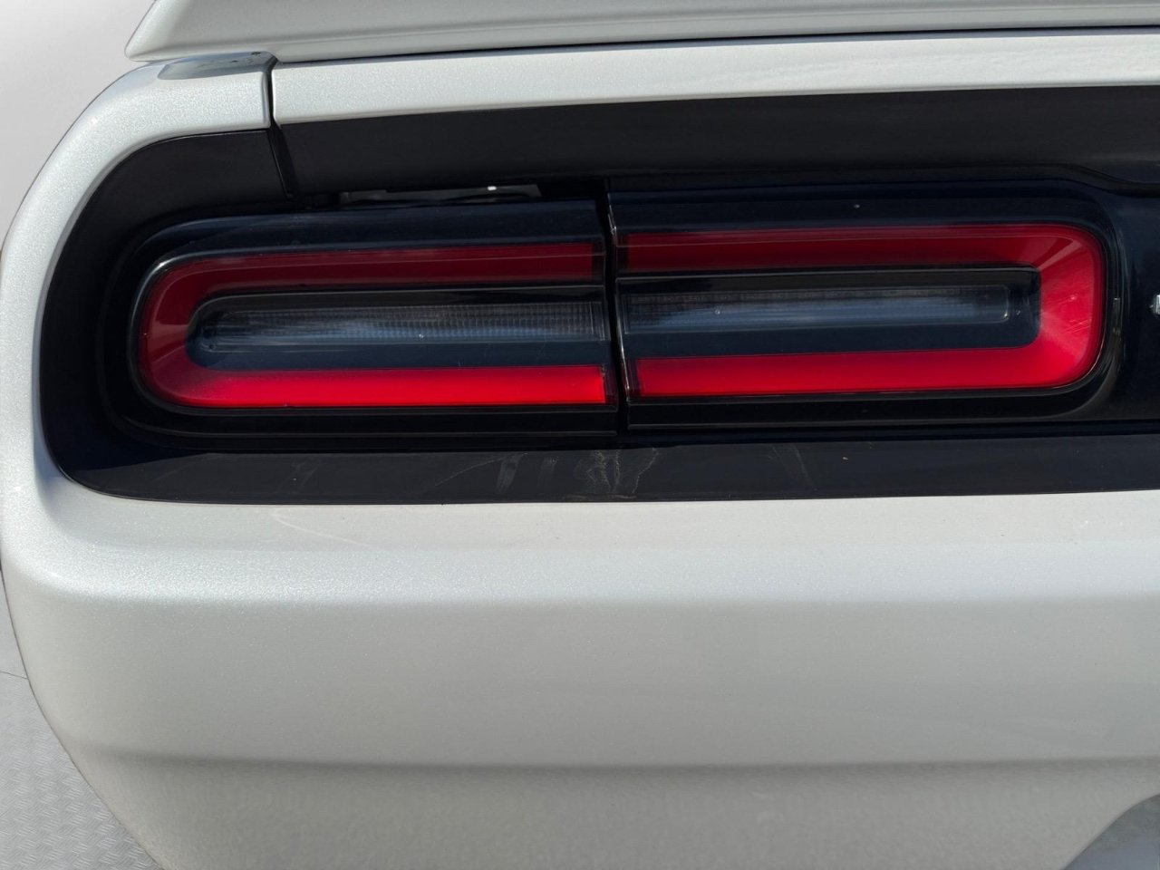 2015 Dodge Challenger SXT Plus photo 11