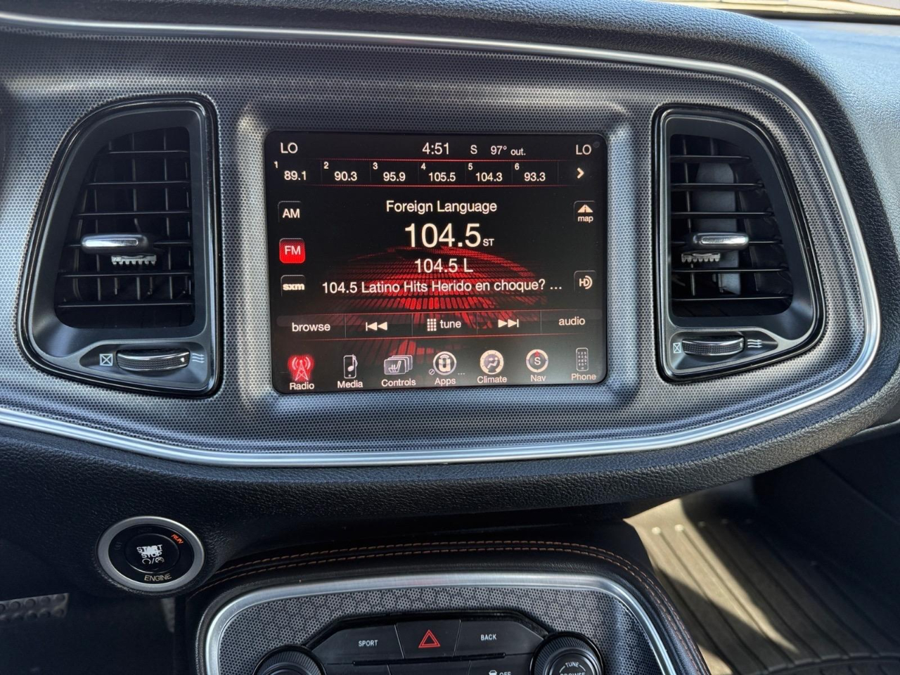 2015 Dodge Challenger SXT Plus photo 19