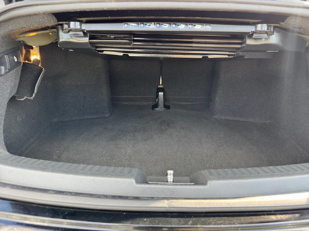 2014 Volkswagen Beetle 1.8T photo 32