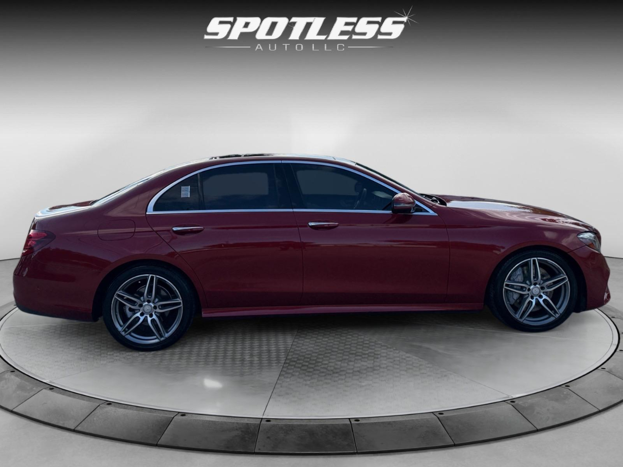 Mercedes-Benz E-Class E300 Luxury Sedan 2017