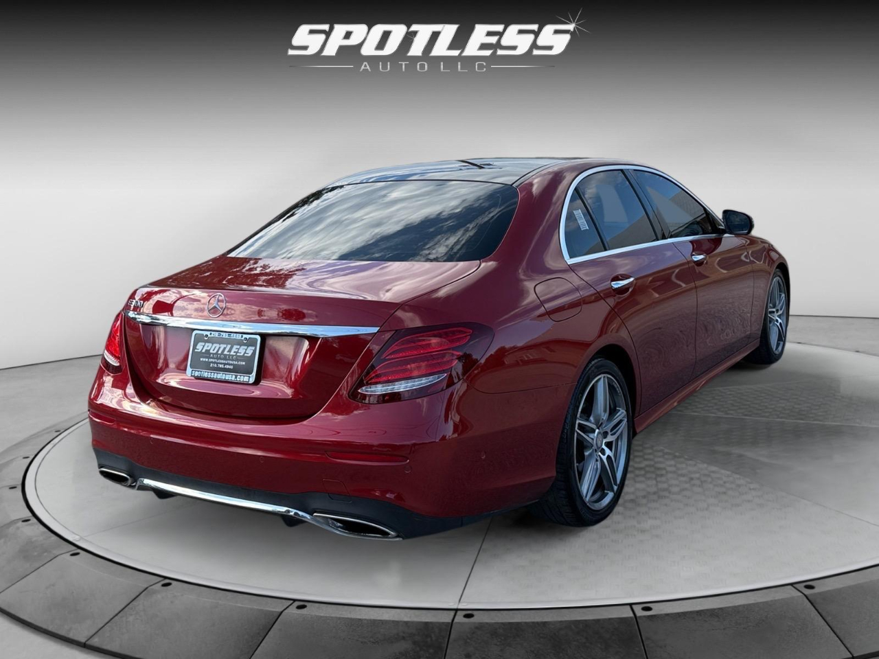 Mercedes-Benz E-Class E300 Luxury Sedan 2017