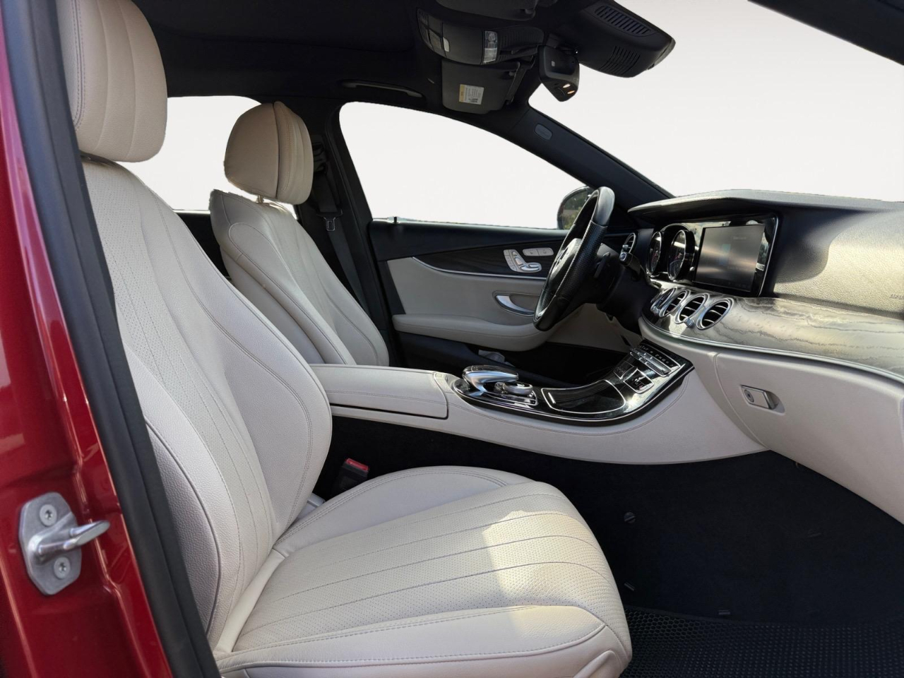 Mercedes-Benz E-Class E300 Luxury Sedan 2017