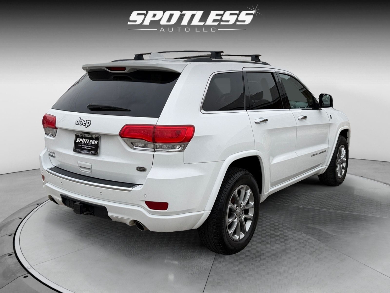 Jeep Grand Cherokee Overland 4WD 2015