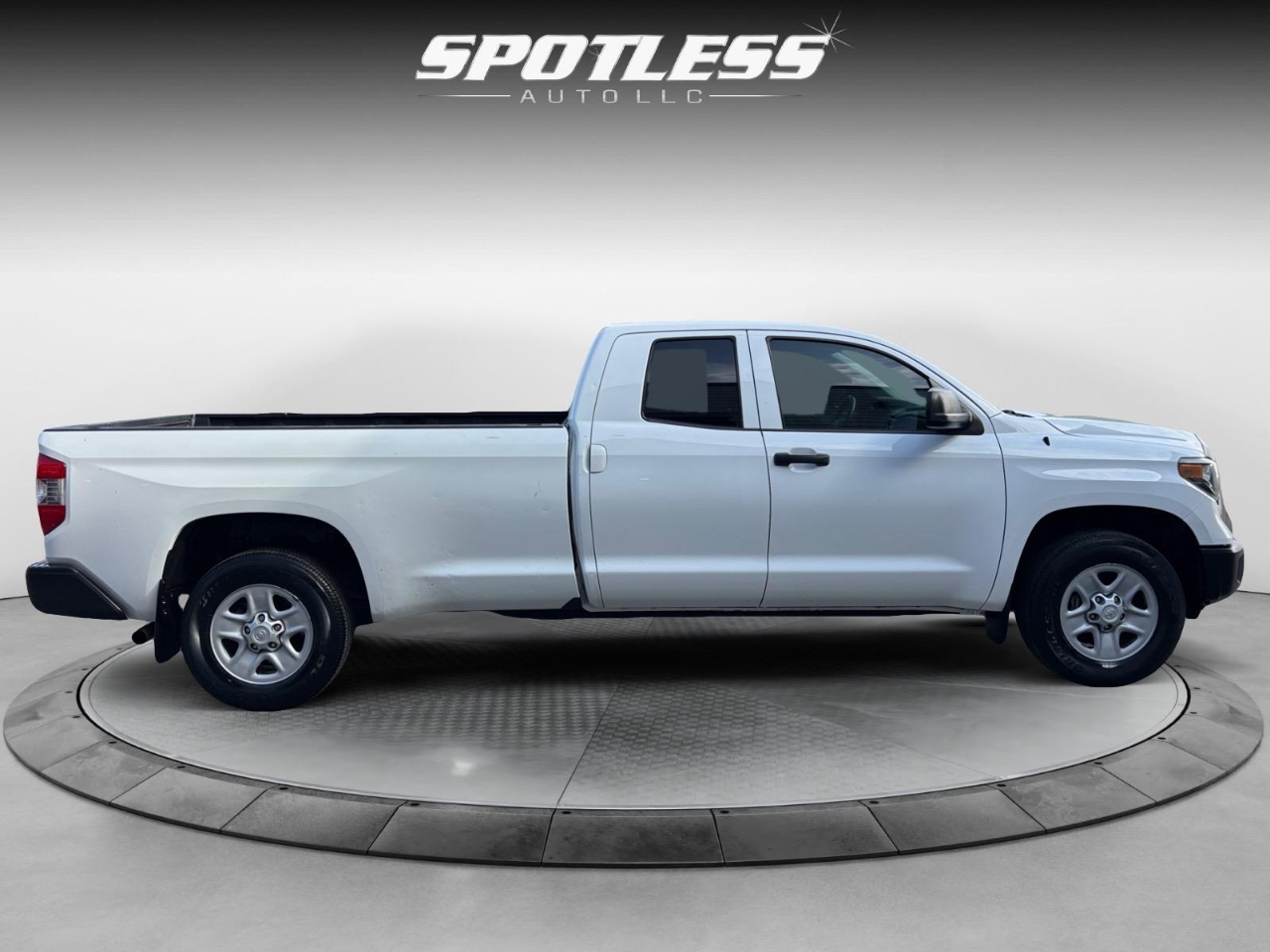 Toyota Tundra SR5 5.7L V8 Double Cab 2WD Long Bed 2019 Toyota Tundra SR5 5.7L V8 Double Cab 2WD Long Bed 2019